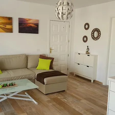 Sur Monsenor Apartment